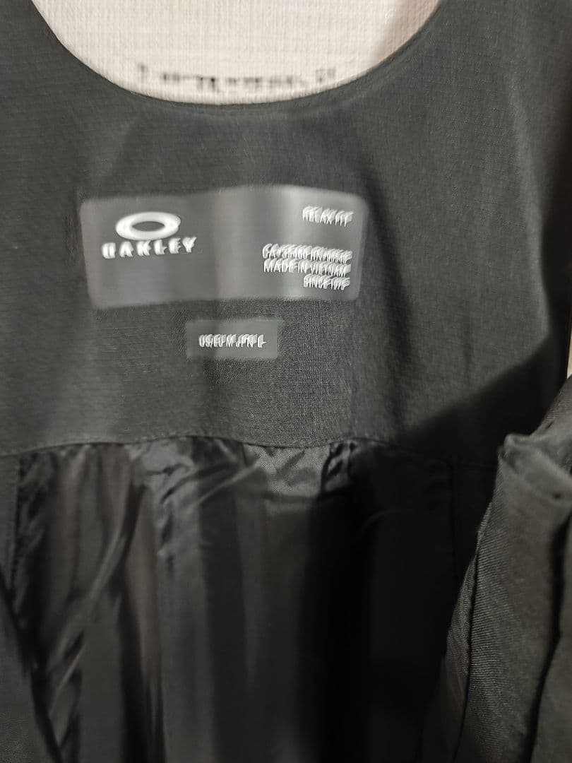 新品未使用 半額以下！オークリー スキーパンツ TC GUNN RC BIB