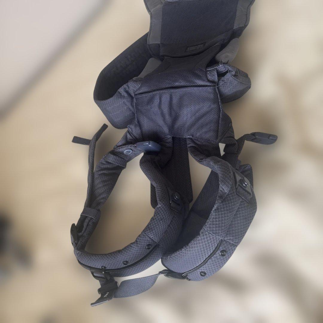 nuna 抱っこ紐 ダークグレー