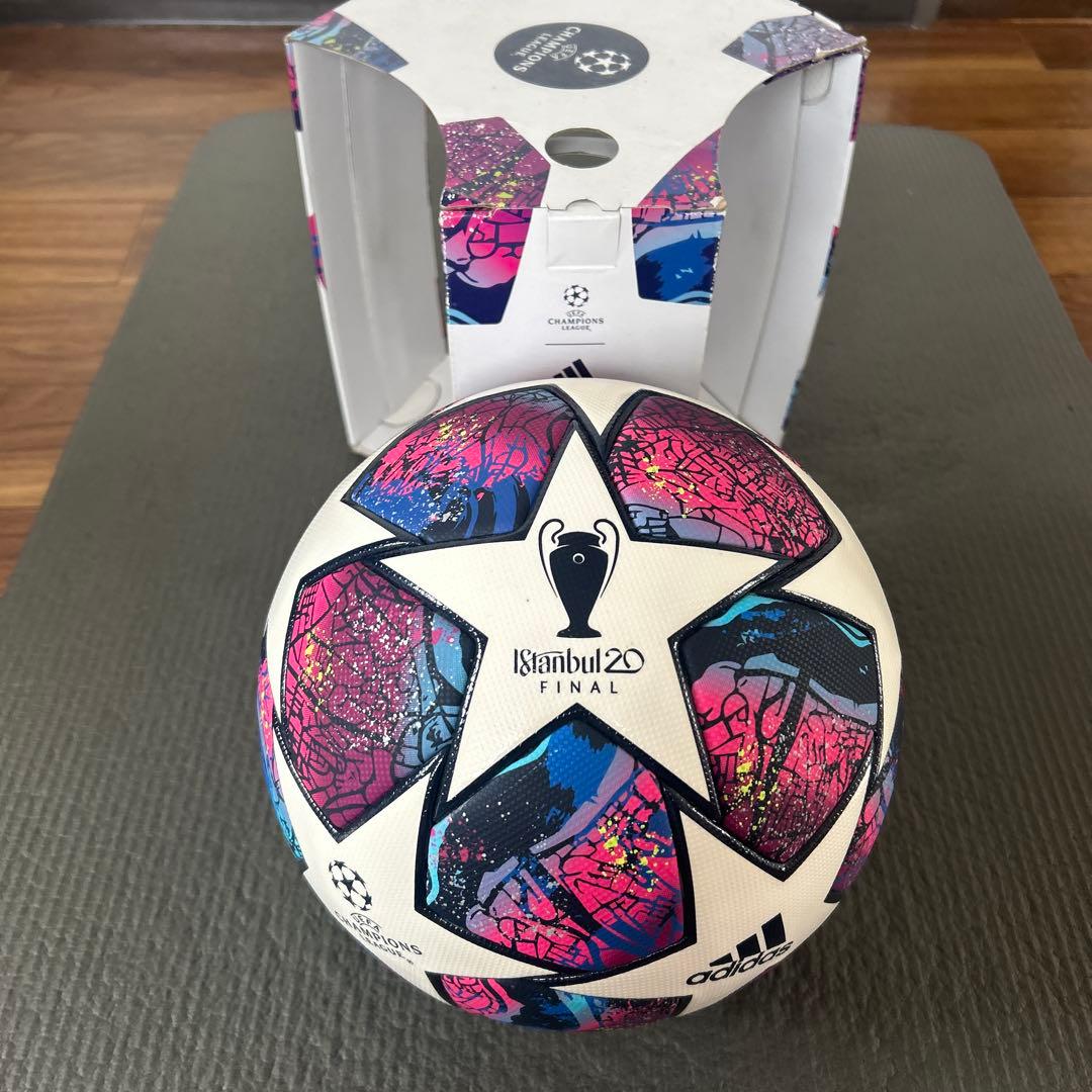 adidas Istanbul 20 Final サッカーボール