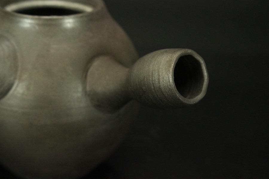 笠間焼 名工 黒田隆 作 特級 急須 焼締 横手 未使用(A455)