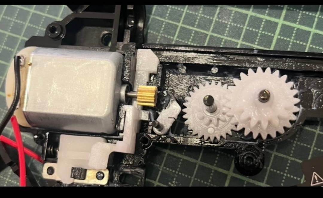 東京マルイ カスタム品　H&K MP5A5 電動ガン　トレーサー　発光弾　金ピニ