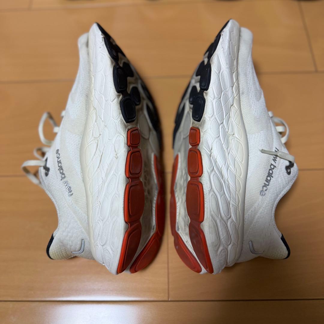 ニューバランス ランニングシューズ 4点セット 27cmの方オススメ