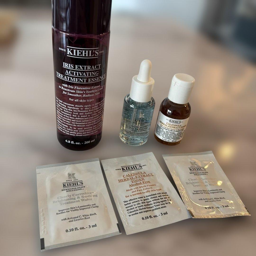 KIEHL'S アイリスエキスローション プレセラム