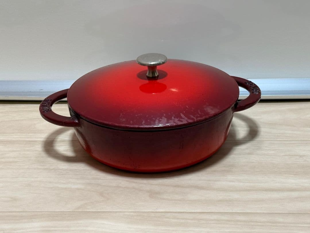 STAUB ホーロー鍋 20cm 赤 中古