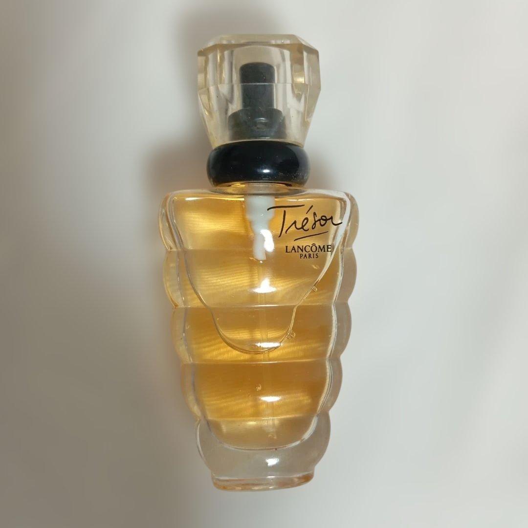 1Lancôme Trésor & 3 Cartier セット