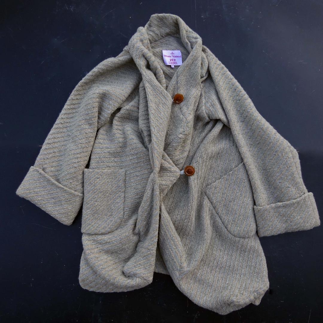 ア*キ様 希少ヴィヴィアンウエストウッドRED 変形アシンメトリーコート2アング