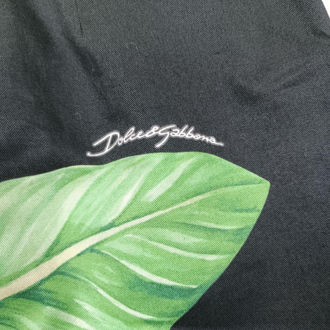 ドルチェ&ガッバーナ ショートパンツ 花柄 総柄 ボタニカル 植物 鳥 動物 黒