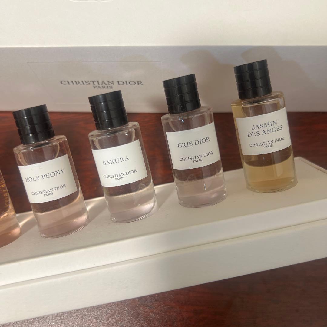 Christian Dior 香水ミニチュアコレクション