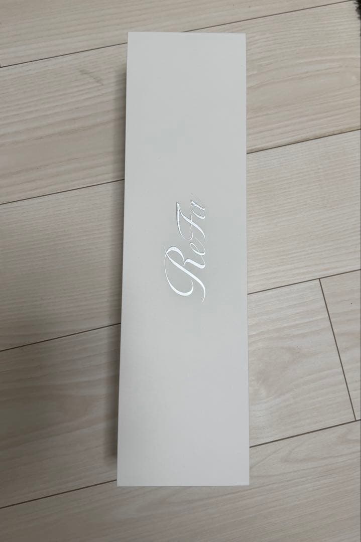 リファ　ストレートアイロン　プロ+