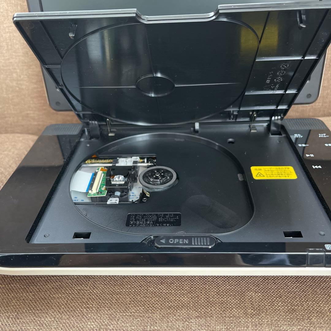 AVOX ポータブルブルーレイディスクプレイヤー10V型　APBD-1030HW