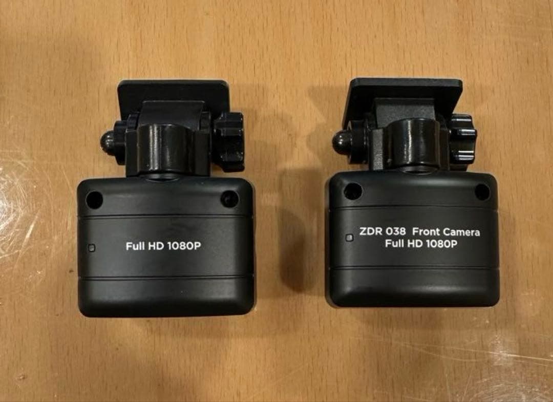 【美品】【ミラー型】ドライブレコーダー ZDR 038 カメラ2台付き