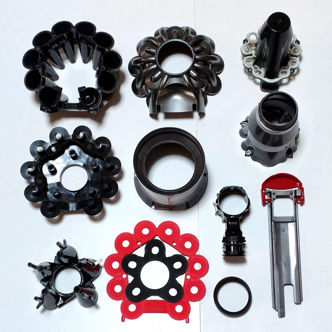 ダイソン V8 SV10 掃除機＋マキタ18vアダプターセット分解清掃済み動作品