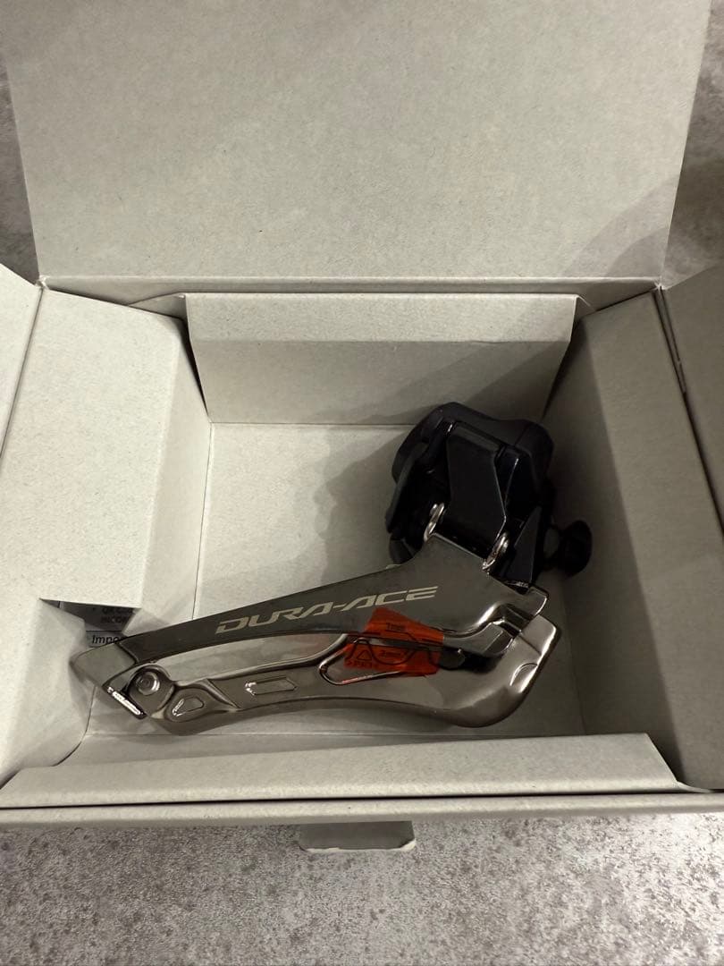 新品未使用　DURA-ACE FD-R9250 フロントディレイラー