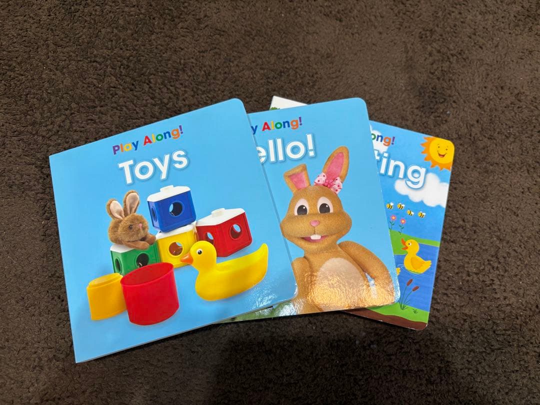 ワールドディズニーPlay Along! 幼児向け絵本セット 7冊&おもちゃ