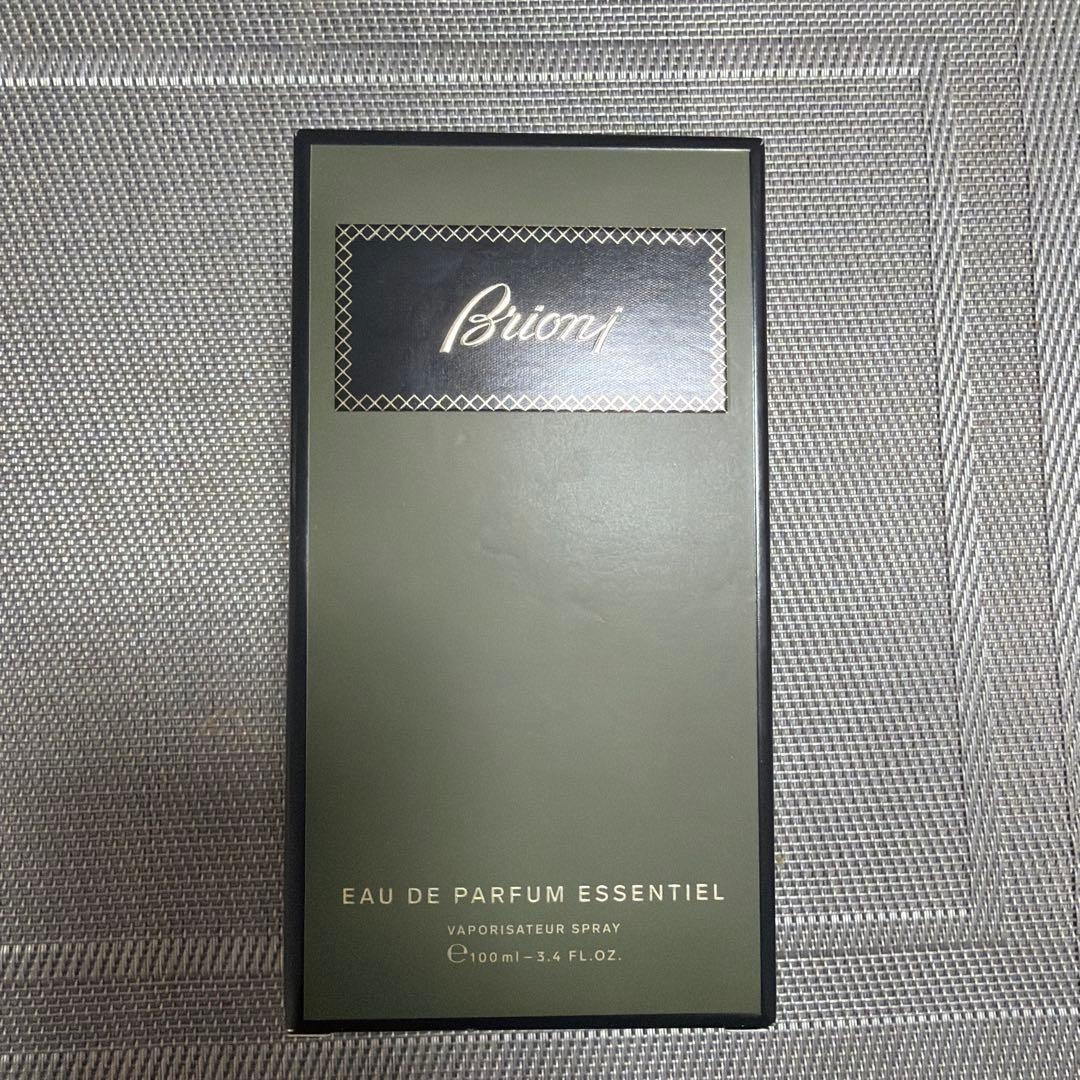 ブリオーニ　オードパルファム　香水　エッセンシャル　100ml