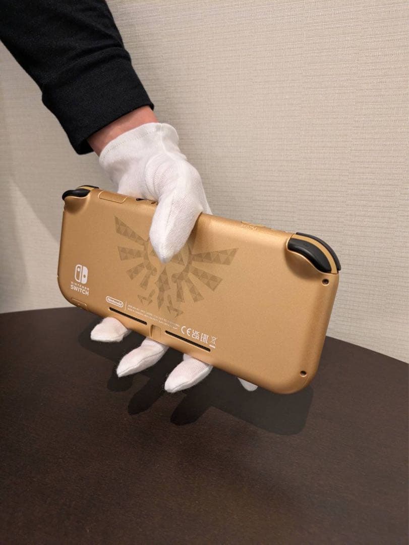 Nintendo Switch Lite ハイラルエディション