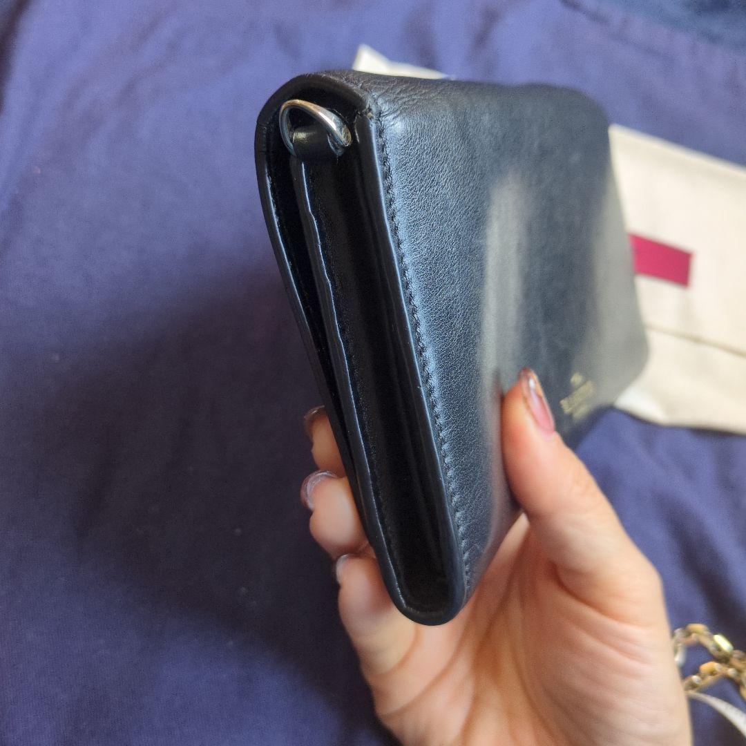 ヴァレンティノガラヴァーニ 長財布 パイナップル