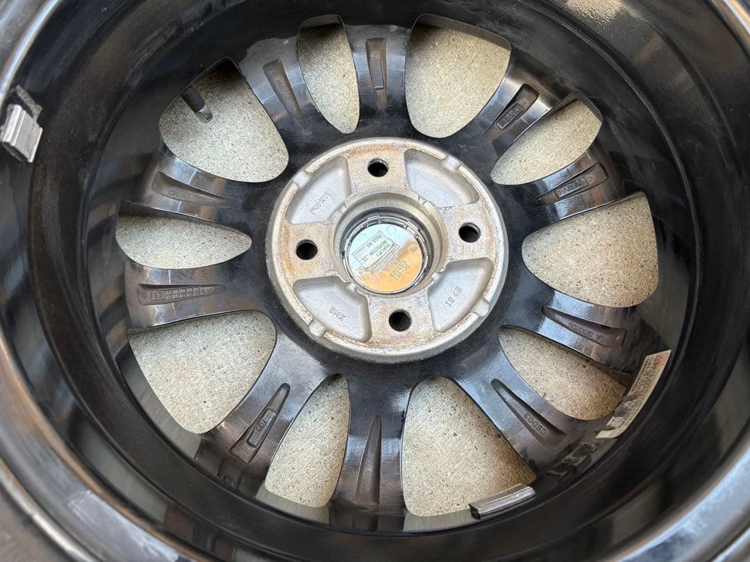 幸！NBOX スタッドレスタイヤ　2本セット