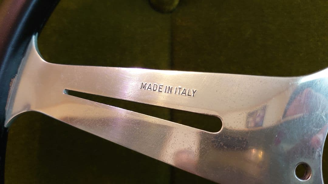 ナルディ　NARDI ステアリング　ウッド　36.5