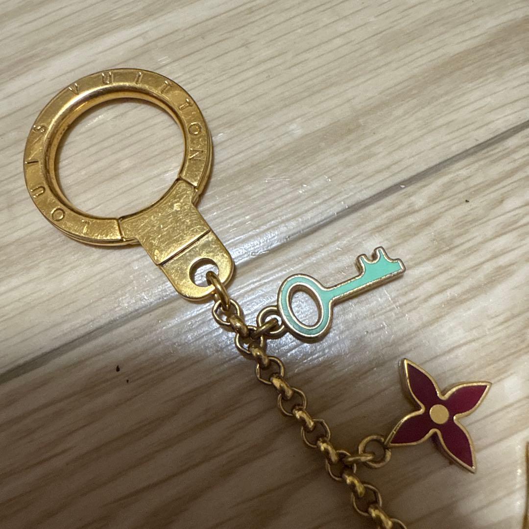 ルイヴィトン　LOUIS VUITTON バッグチャーム