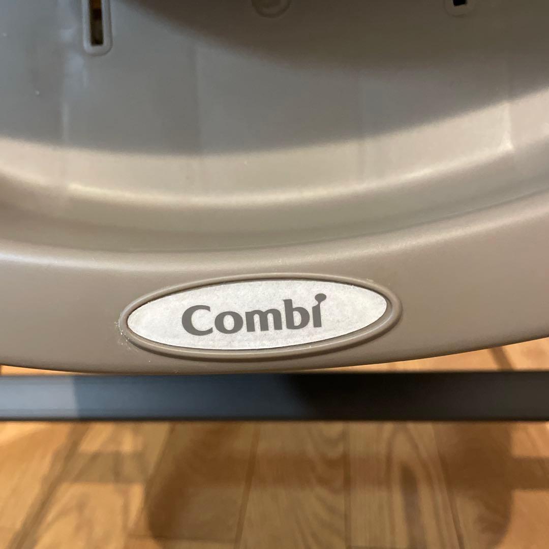 combi ネムリラ　オートスウィング　ハイローチェア　電動　コンビ