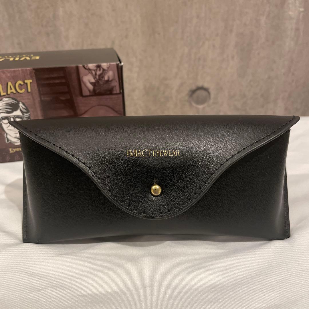 EVILACT eyewear GREEVES調光メガネ