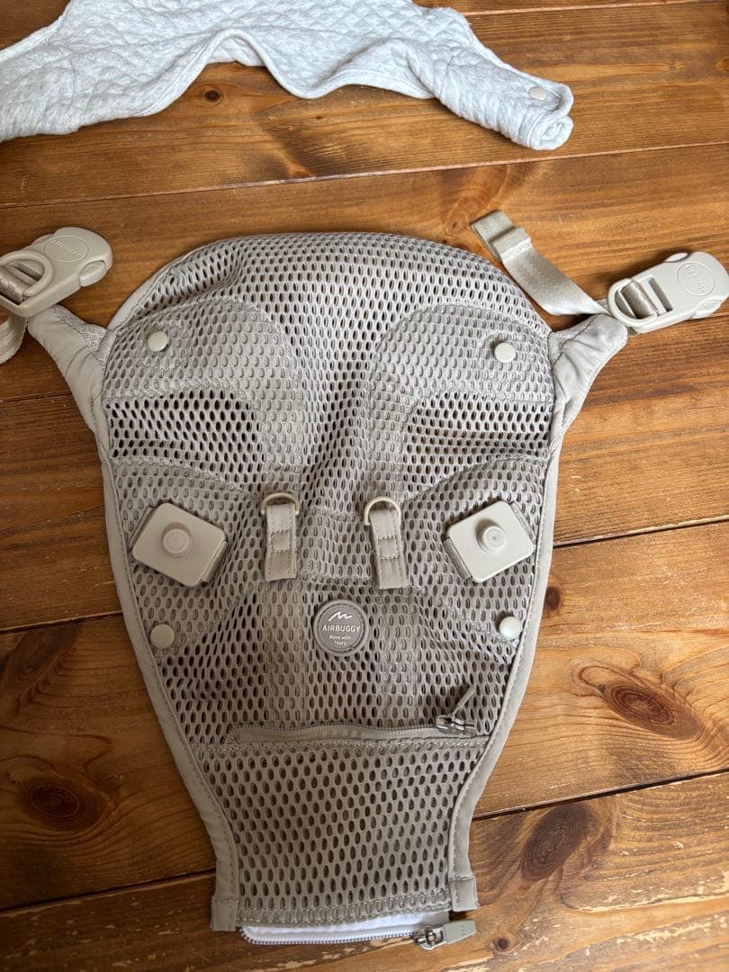 エアバギーベビーキャリア 抱っこ紐 公式