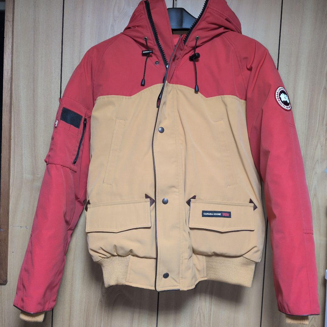 リーバイス×カナダグース　ダウンジャケット 世界300着限定