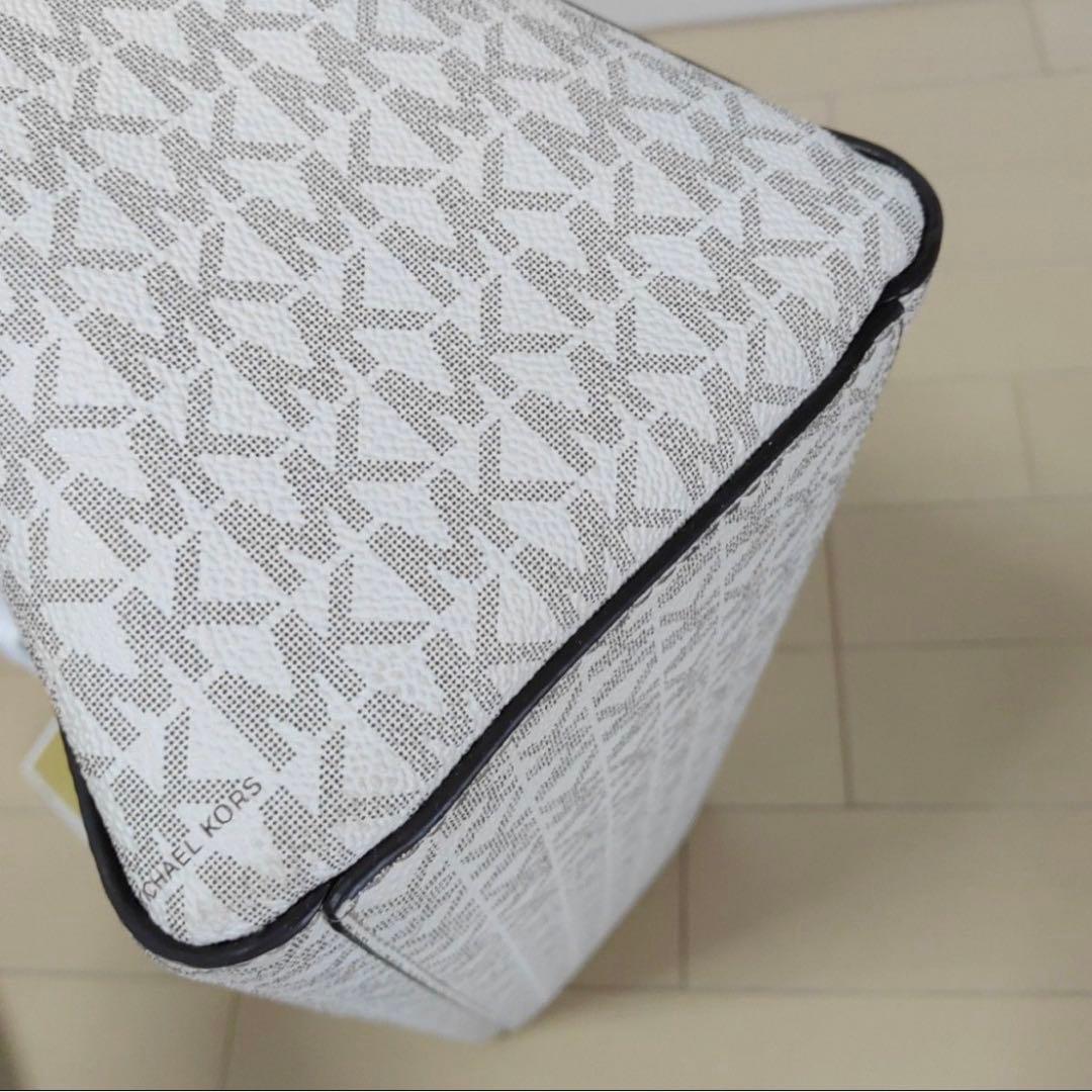 【美品】マイケルコースJET SET TRAVEL コミュータートート Ｌ