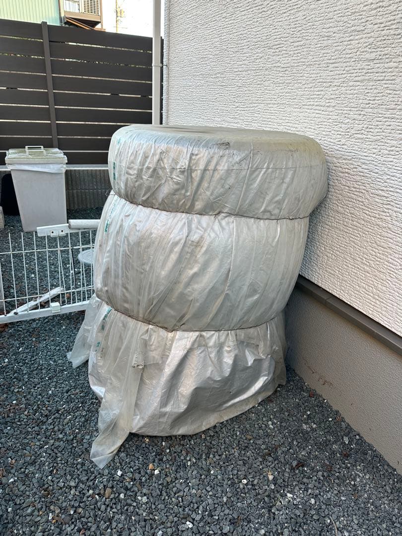 【サム】ベルランゴ／リフター　スタッドレスタイヤ215/60R17 4本