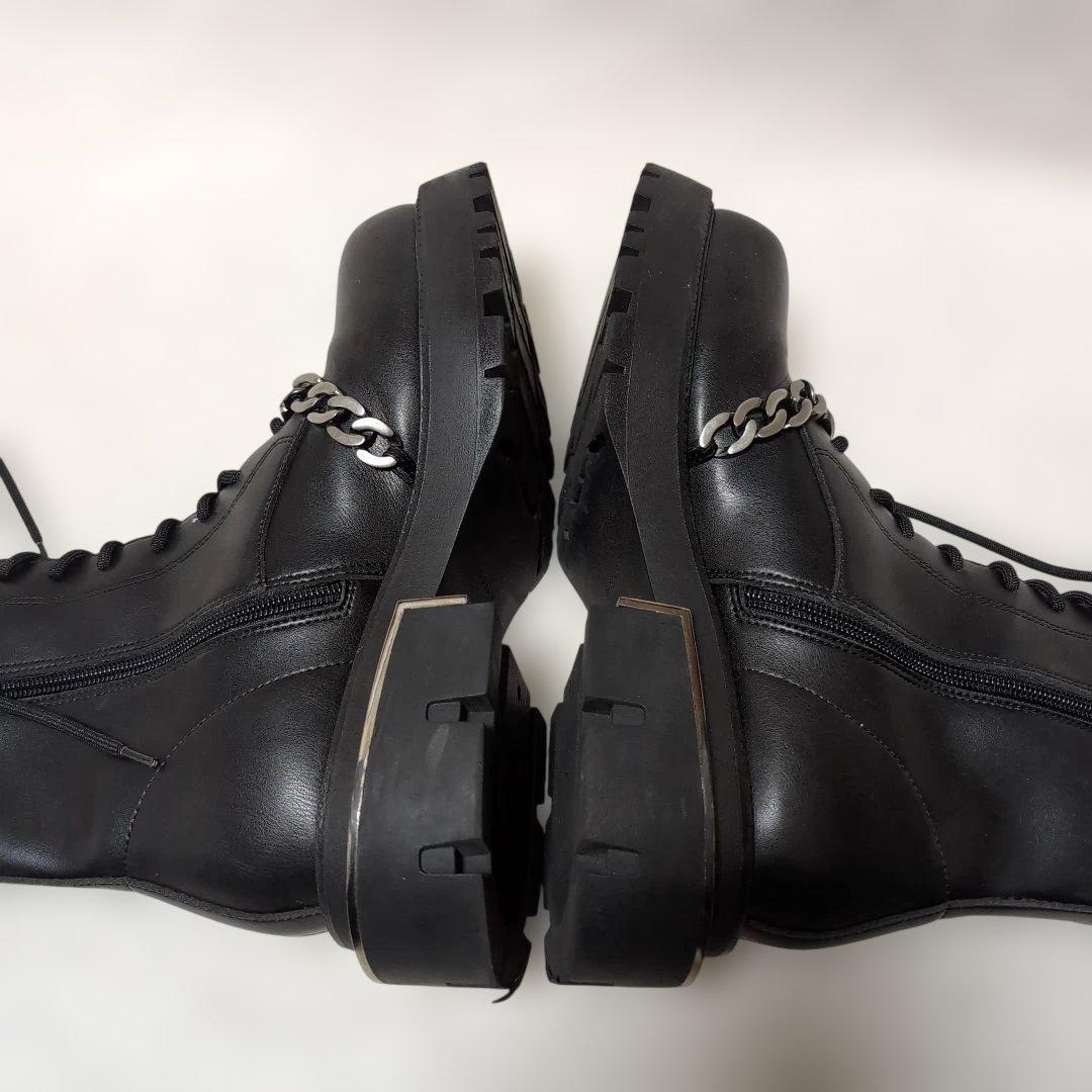 ✧美品【チャールズ＆キース】レースアップブーツ黒　厚底　チェーン　24.5