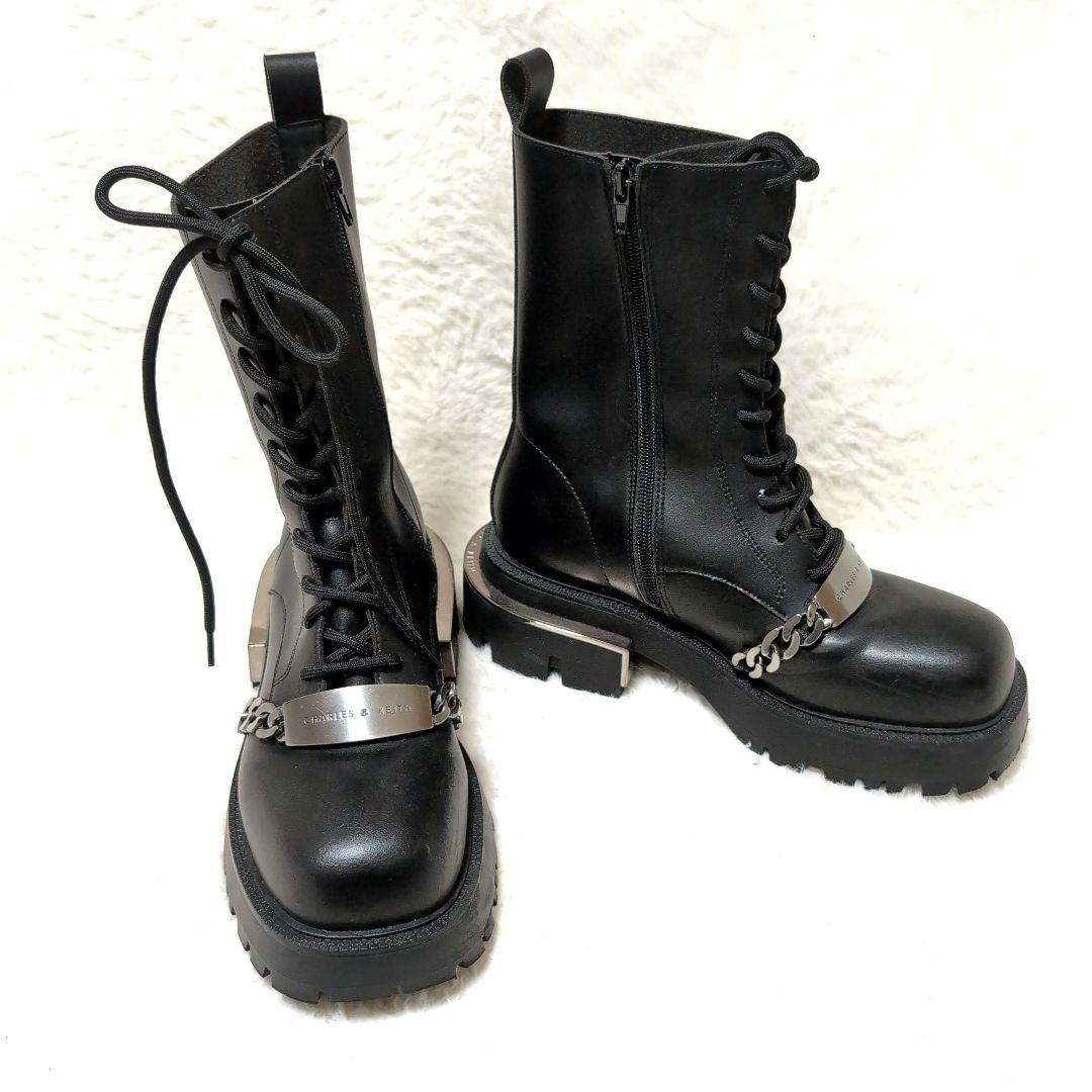 ✧美品【チャールズ＆キース】レースアップブーツ黒　厚底　チェーン　24.5