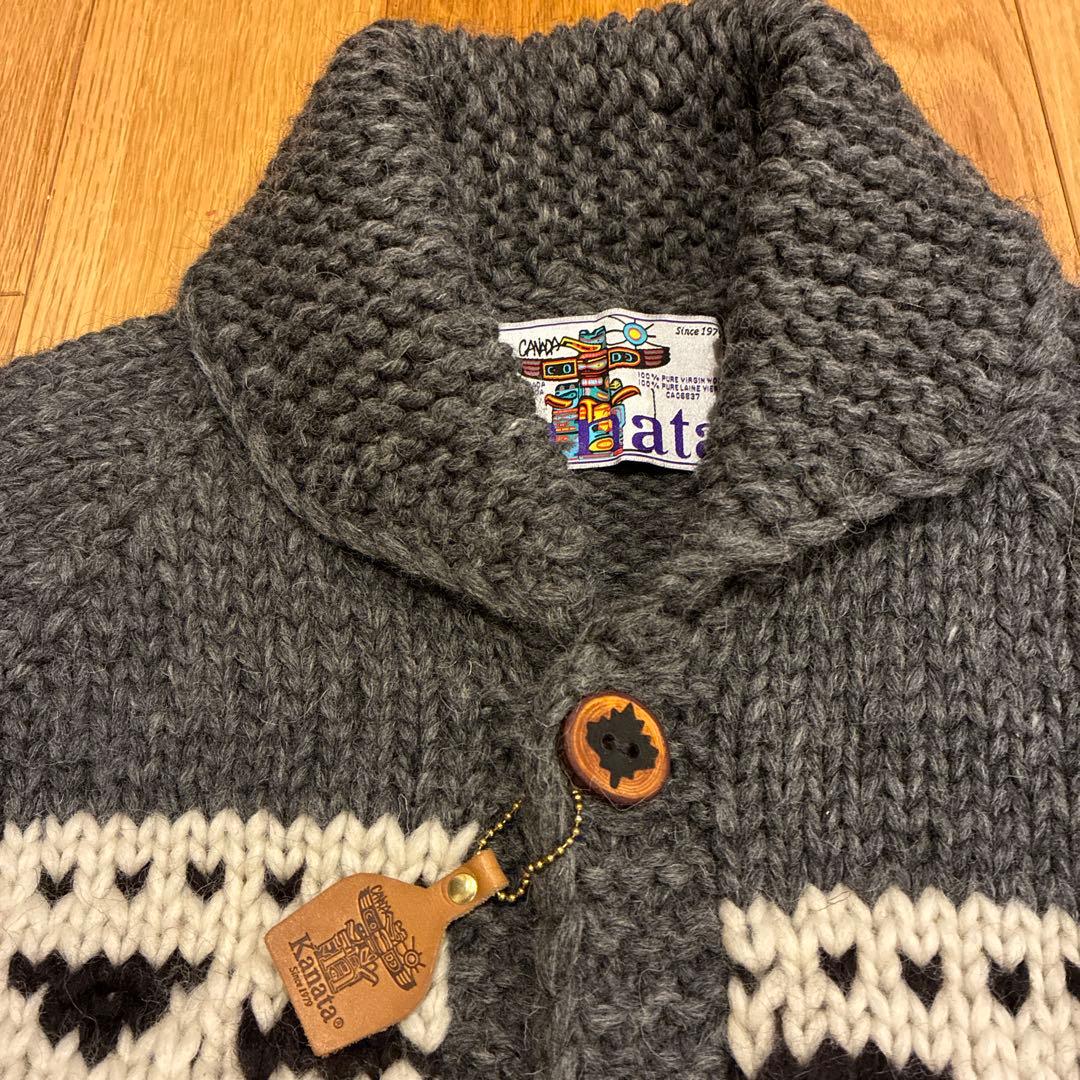 Knitata ビンテージモデル　エンブレム柄 カーディガン　カナダ製