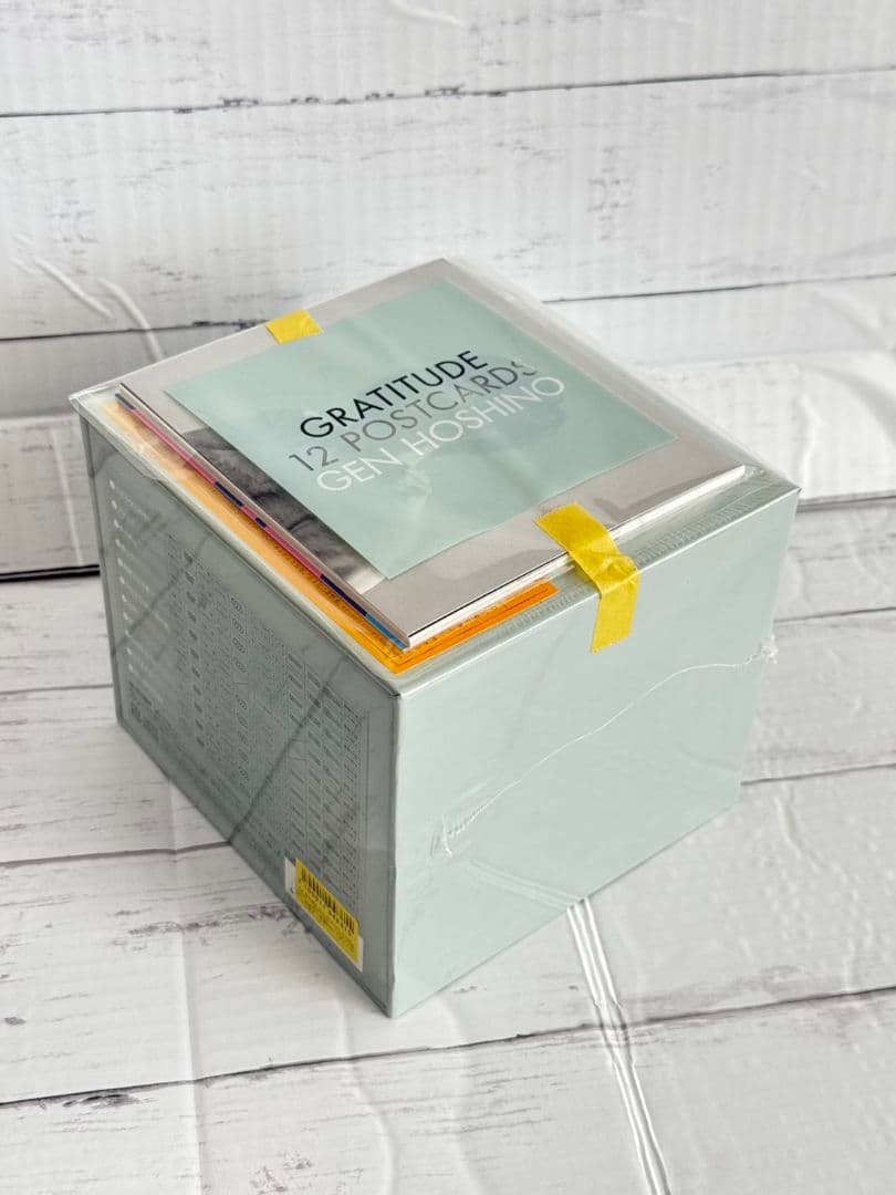 邦楽 GRATITUDE 12 POSTCARDS GEN HOSHINO