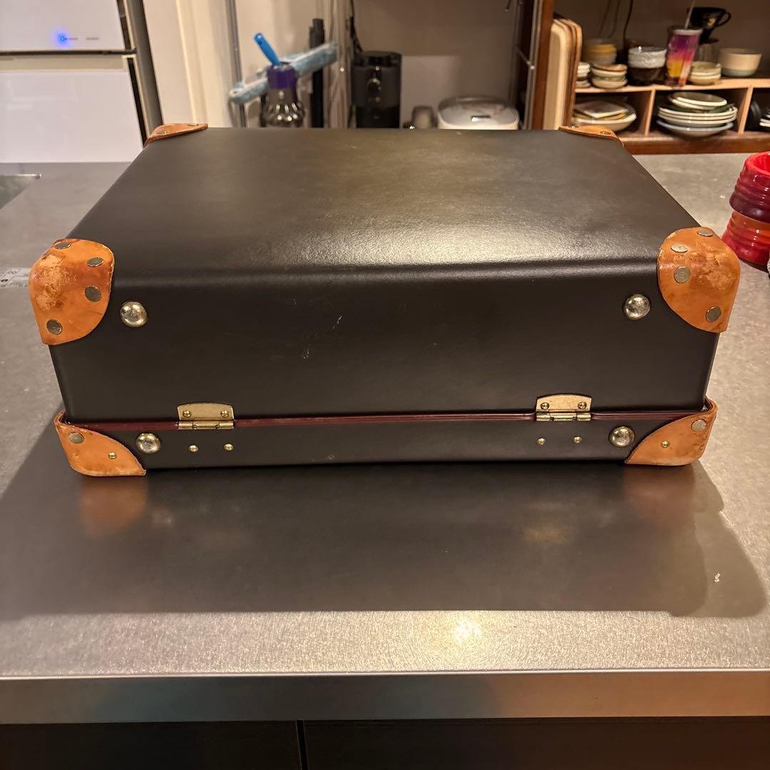 グローブトロッター トランク