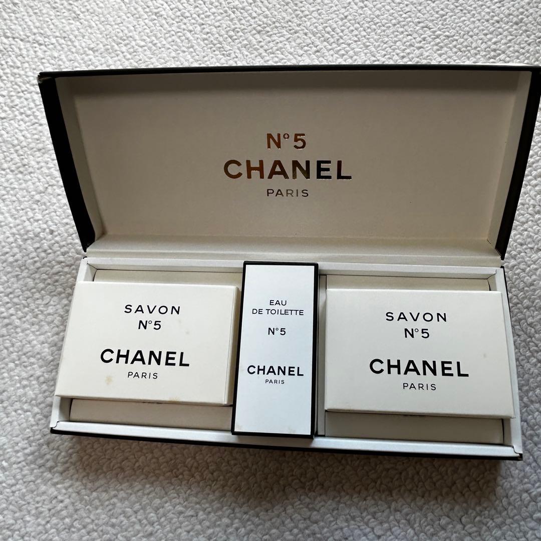 シャネル 未開封　NO.5 香水19ml　石鹸75ｇ×2個　計3個　CHANEL