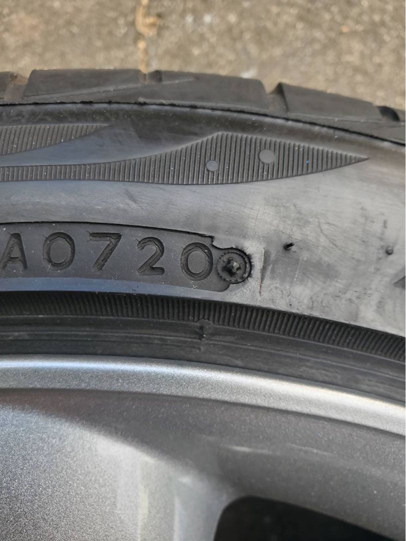 マキシライト 17インチ 7J+42 BS Playz付 Z12キューブ