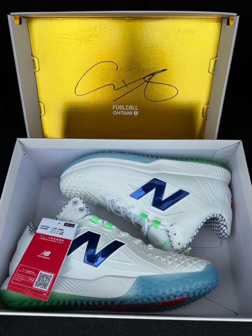 ニューバランス　トレーニングシューズ　大谷翔平
