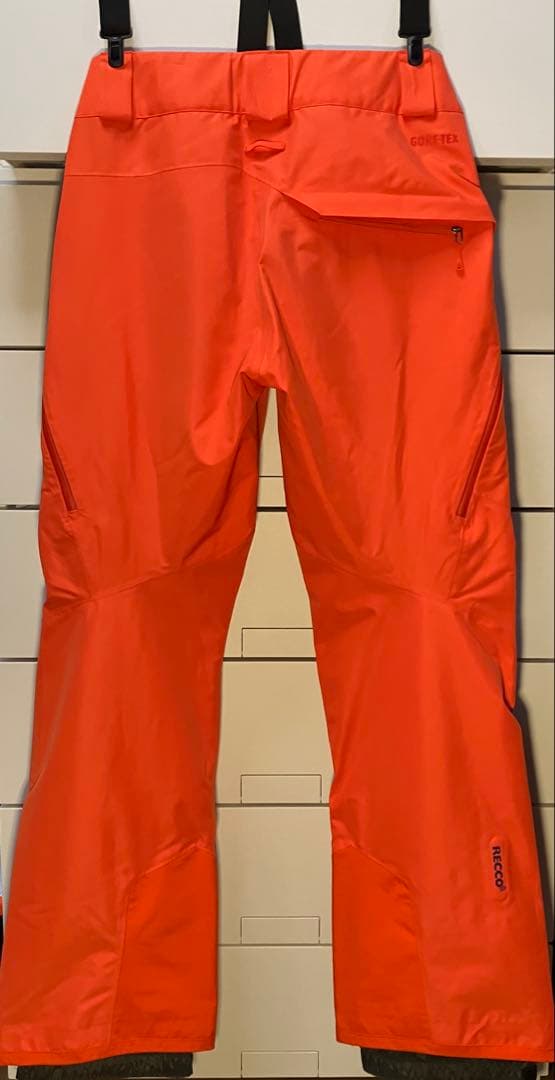 patagoniaパウダーボウルパンツ(S)Gore-Tex（日本のM〜L相当）