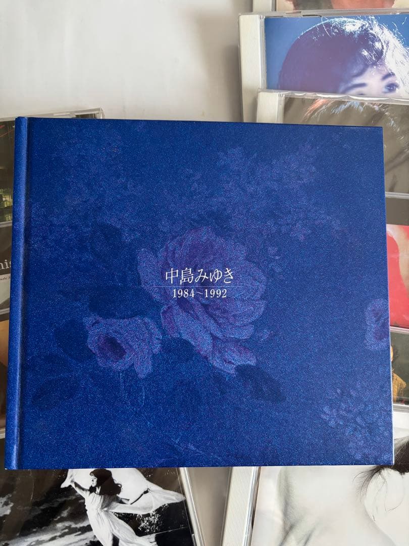 中島みゆき　CD10枚セット(歌詞本付き)開封済みCDあり