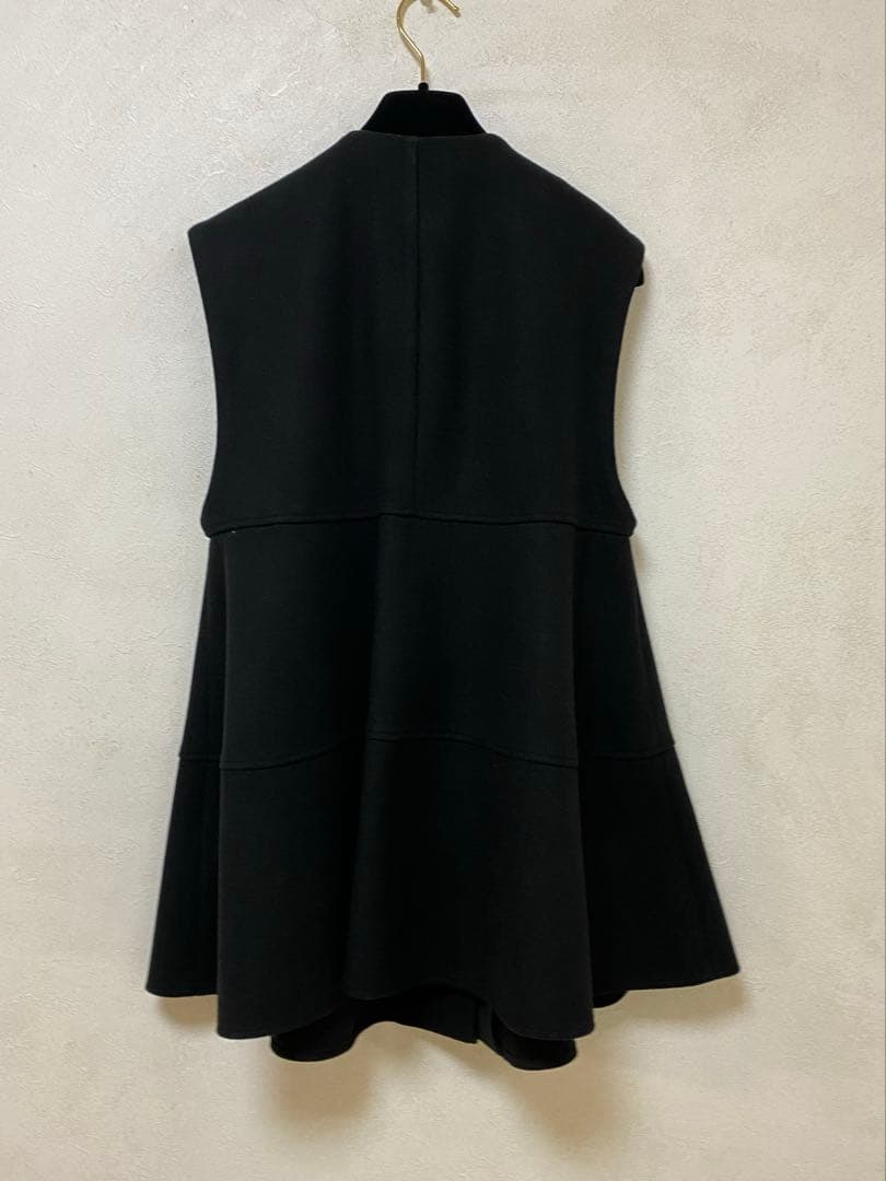 新品♡ Aga ペプラムジレジャケット