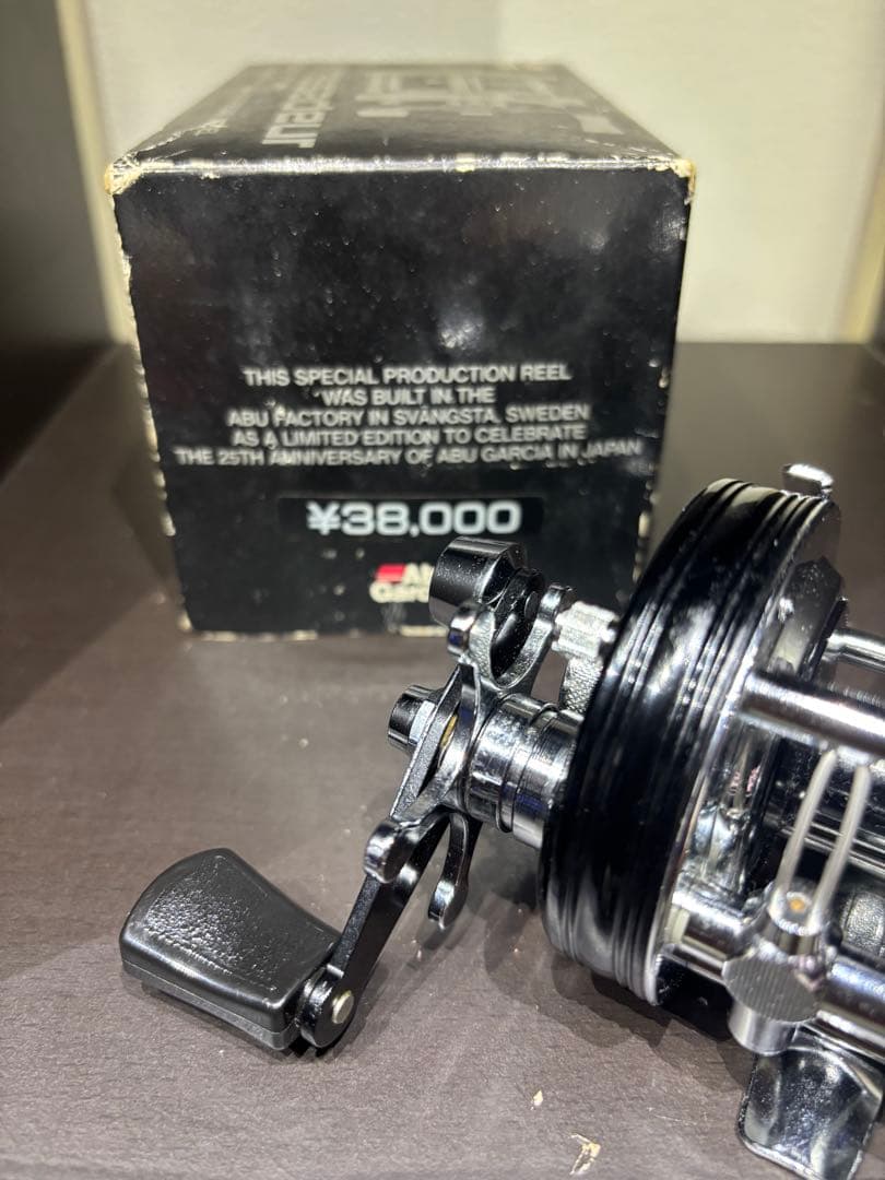 ABU Ambassadeur 5000C 波型 JAPAN25周年記念モデル