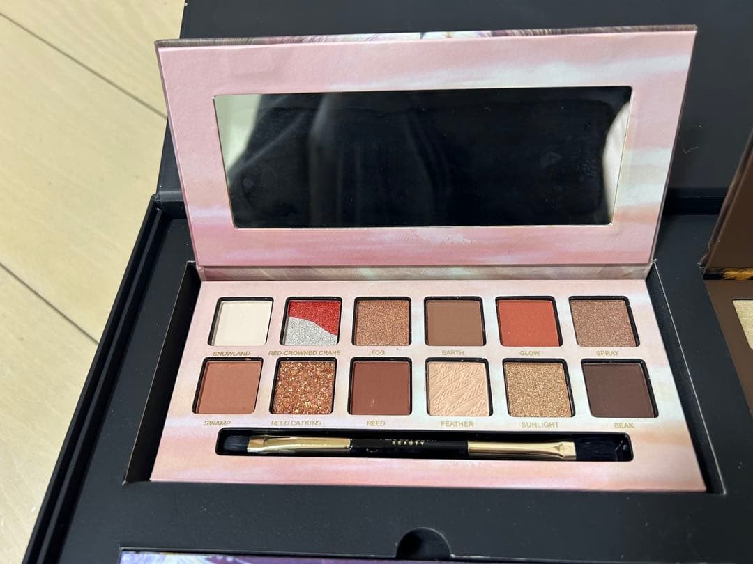 Perfect Diary アイシャドウパレットギフトセット 4点セット