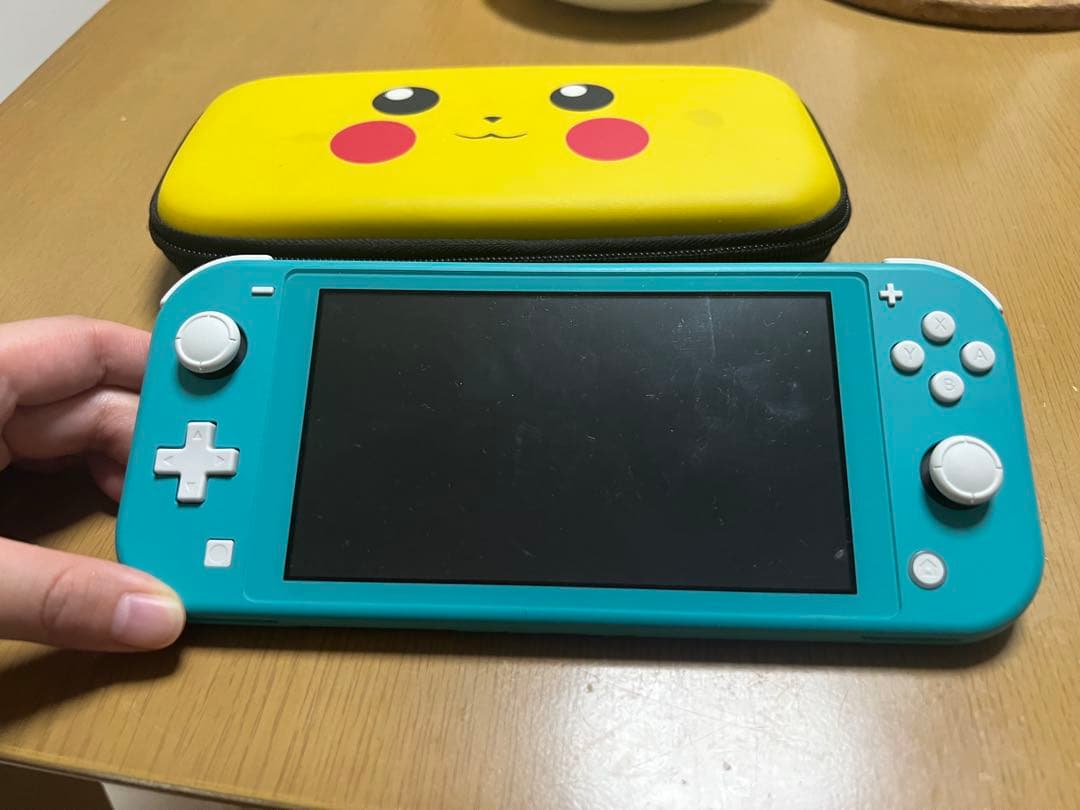 Nintendo Switch Lite ケース付き　スイッチライト