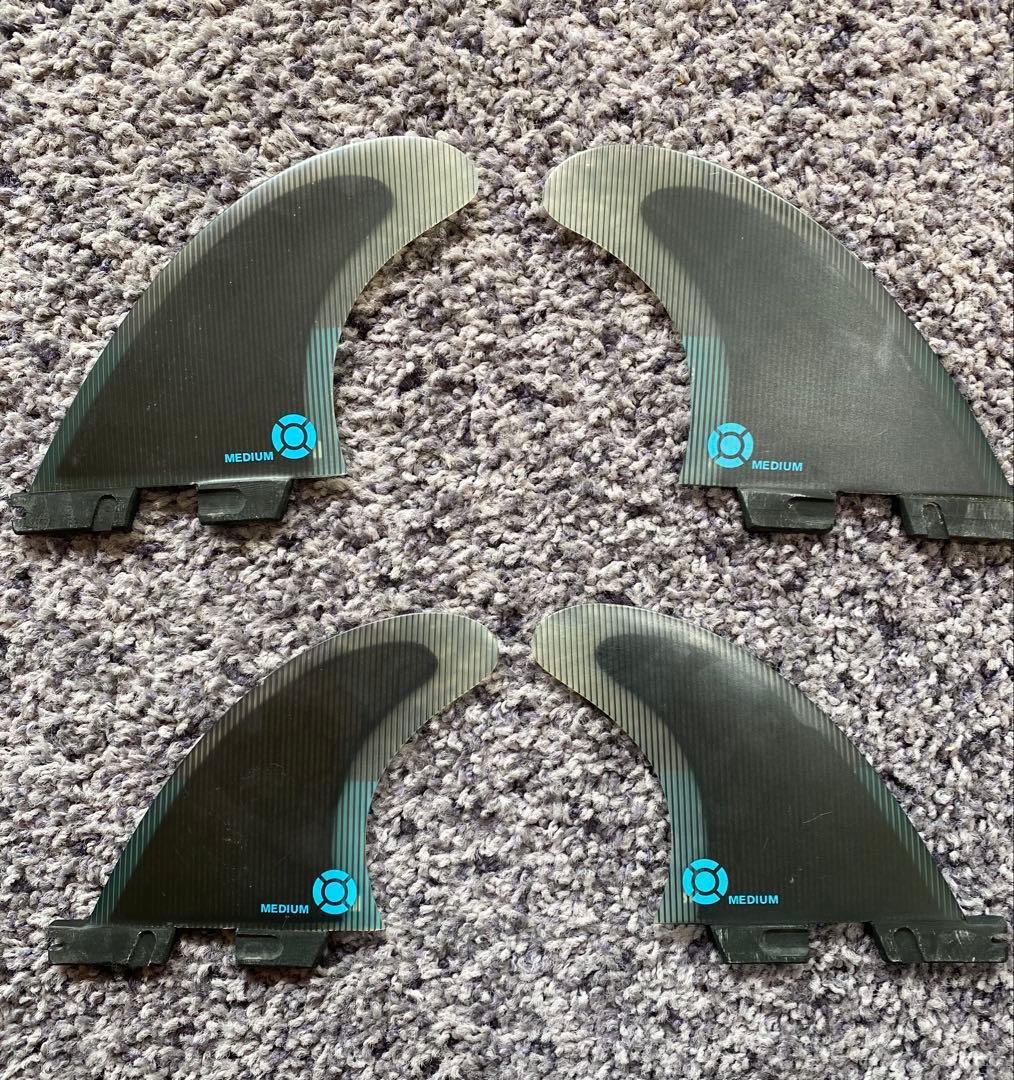 FCS II Performer Quadフィン Mサイズ