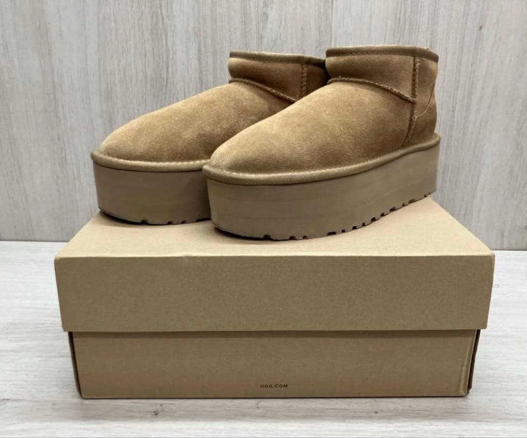 UGG CLASSIC ULTRA MINI ムートンブーツ厚底