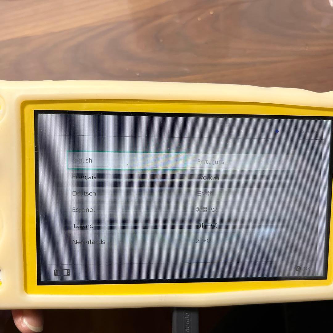 【ジャンク品】Switch Light 本体　スイッチライト イエロー