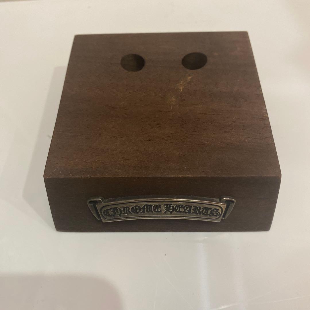 POP MART 正規品のみ販売 クロムハーツ メガネスタンド