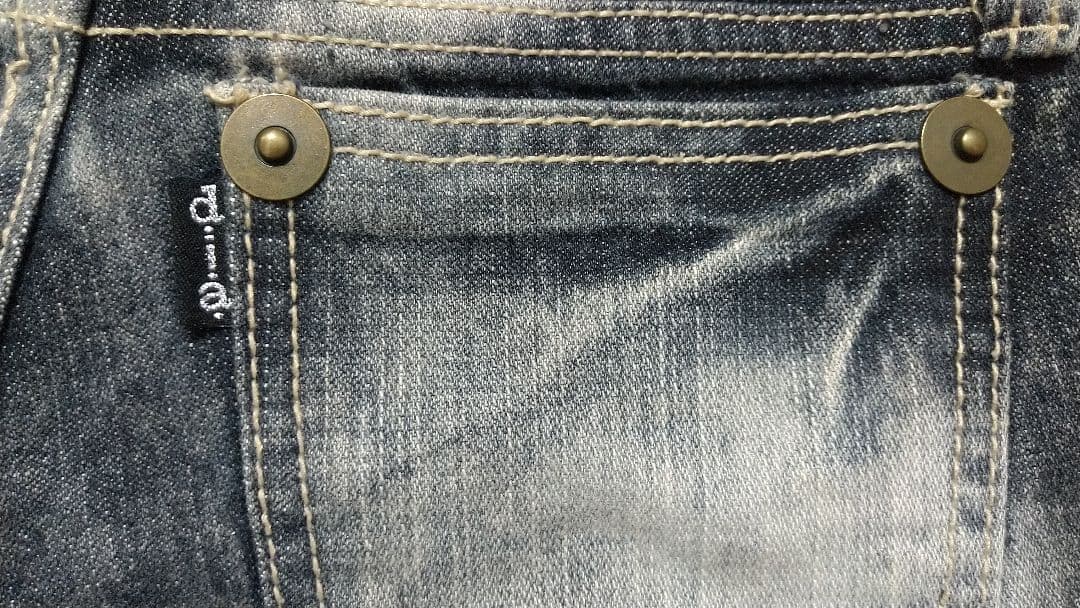 【d.i.a.】ジッパー＆スタッズ付ダメージデニムショートパンツ/24/ 109