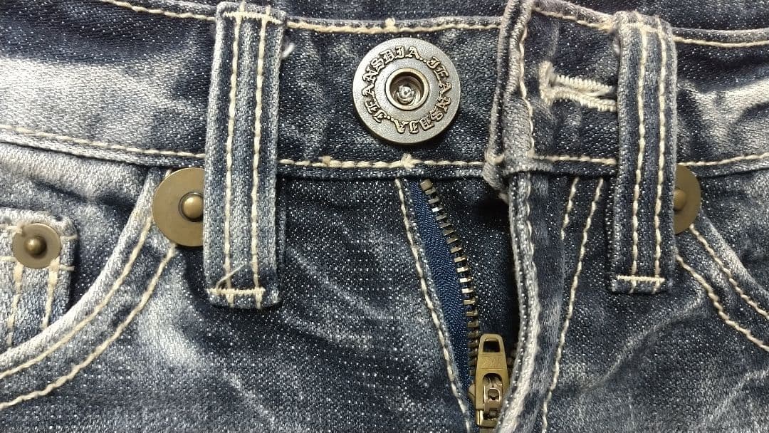 【d.i.a.】ジッパー＆スタッズ付ダメージデニムショートパンツ/24/ 109